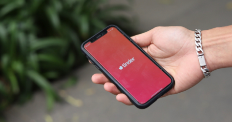 Сервис знакомств Tinder уйдет из России к 30 июня