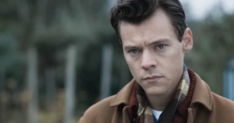 Вышел первый тизер-трейлер «Моего полицейского» с Гарри Стайлзом и Эммой Корин