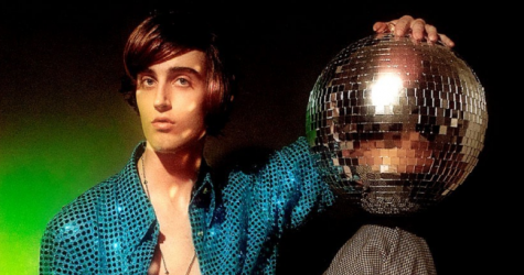 Acne Studios выпустил рекламную кампанию в стиле диско