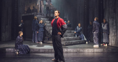 Баста написал музыку к драме «Маяковский» в «Ленкоме»