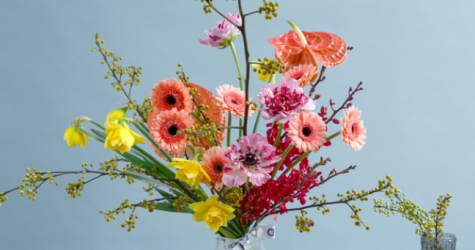 Студия Lacy Bird запустила цветочную подписку