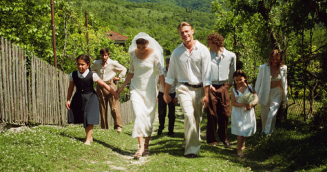 Бренд 12Storeez выпустил первую капсулу для свадьбы и летних праздников