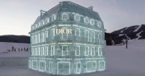 Dior создал копию флагманского магазина на Avenue Montaigne изо льда
