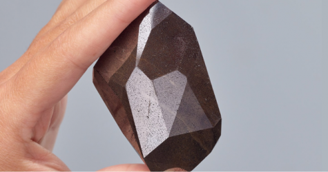 Sotheby's продаст самый большой бриллиант в истории аукционов за криптовалюту