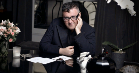 Дизайнер Альбер Эльбаз умер в 59 лет