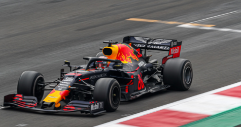 «Формула-1» отказалась поводить Гран-при в России