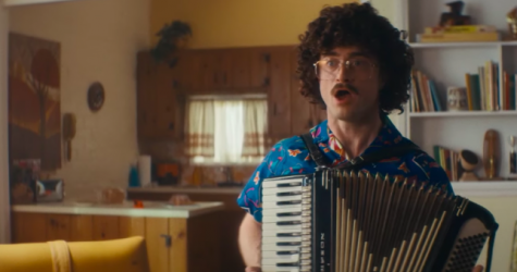 Вышел трейлер фильма «Странный: История Эла Янковича» с Дэниелом Рэдклиффом