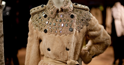 Лимитированная коллекция тренчей Burberry для Bergdorf Goodman