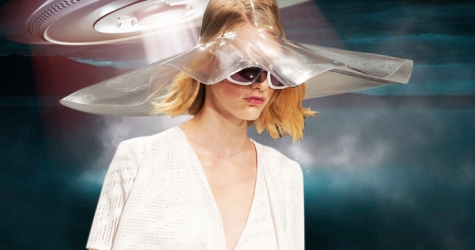 Обзор Buro 24/7: Chalayan весна-лето 2014