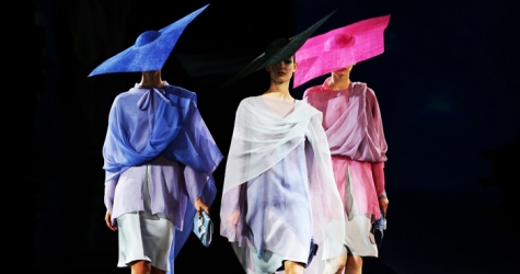 Обзор Buro 24/7: Giorgio Armani, весна-лето 2014