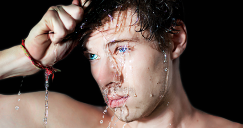 \"Гамлет\" Давида Бобе: премьера в \"Гоголь-Центре\"