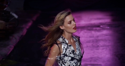 Джорджия Мэй Джаггер в новом ролике для Mercedes Benz