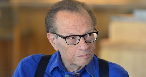 Ларри Кинг работает на радио