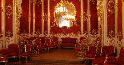 Эрмитаж открывает филиал в Москве
