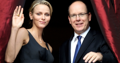 Князь Монако Альбер II и Шарлен Уиттсток стали родителями близнецов