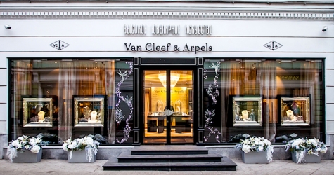 В поисках сокровищ: выставка Van Cleef & Arpels в Столешниковом
