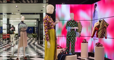 Prada представила модульный дизайн Graphic Rooms