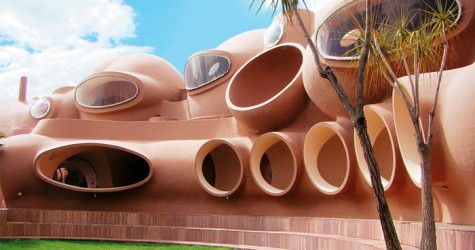 Dior представят новую коллекцию в Bubble Palace Пьера Кардена