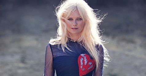 Кирстен Данст в съемке The Edit