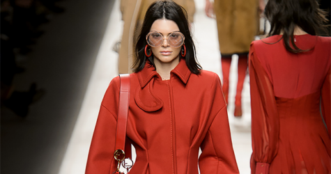 Fendi, осень-зима 2017 — обзор Buro 24/7