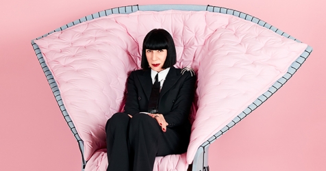 «Чтобы показать новое белье, русская девушка просто фотографируется в нем!» – интервью с дизайнером Шанталь Томасс