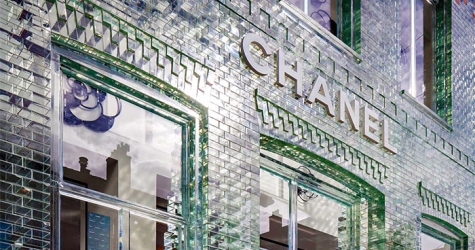 Замок из стекла: бутик Chanel в Амстердаме