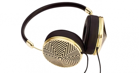 Шевронный узор Sass & Bide на наушниках Frends