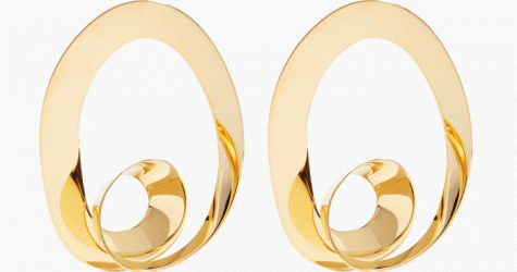 Одна деталь: серьги-хупы для эффектного выхода