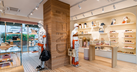 Fendi открыл два бутика в Испании