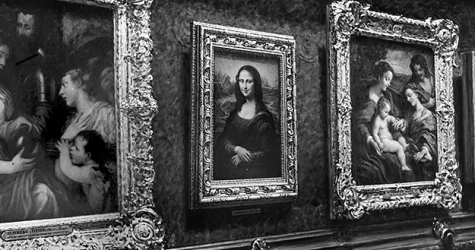 Louis Vuitton проведет показ в Лувре