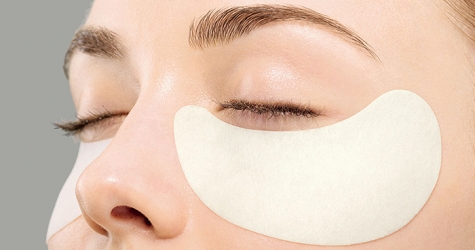 Нежнее нежного: как ухаживать за кожей вокруг глаз?