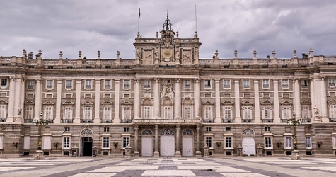 Коронавирус в Испании: самый жесткий карантин в Европе и первые послабления в начале мая