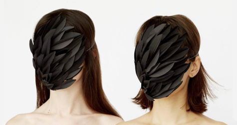 Знакомьтесь, Настя Пилепчук. Она делает необычные маски из металла, дерева или CD-дисков