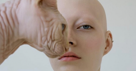 Знакомьтесь, Яна Добролюбова — российская модель с удивительной внешностью, которую отметила Кэти Гранд