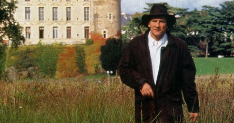 Жерар Депардье закроет свой продюсерский центр в России из-за паузы в проектах