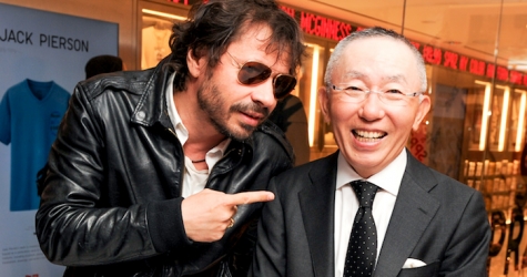 Запуск совместного проекта Uniqlo и MoMA в Нью-Йорке