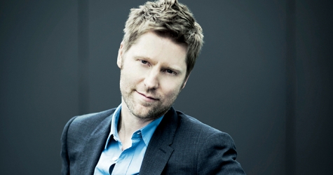 Обнародована зарплата Кристофера Бейли