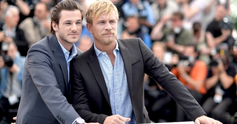 Гаспар Ульель, Жереми Ренье и Леа Сейду на фотоколле драмы Бертрана Бонелло \"Сен-Лоран\"