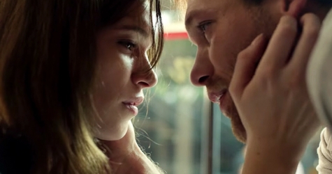 Романтичный ролик Lacoste о том, как трудно сделать первый шаг