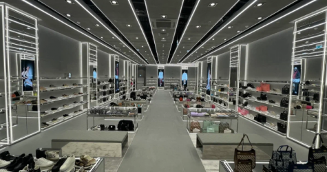 «Слепая курица» открыла новый обувной бутик