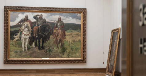 «Богатыри» Васнецова вернулись на историческое место в Третьяковке