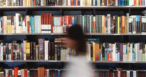 Магазин «Пиотровский» открывает второй этаж книжным уик-эндом «Альпины»