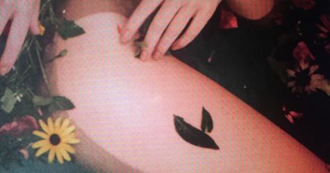 Маркер с эффектом микроблейдинга, патчи с кофеином и другие новинки недели