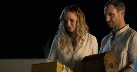 Netflix закрыл мистический сериал «Покои» с Умой Турман