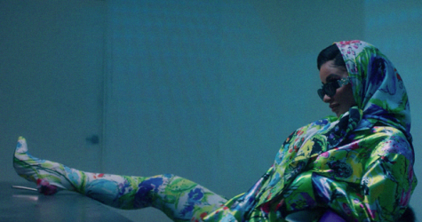 Cardi B снялась полностью обнаженной в клипе на трек «Press»