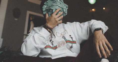 Рынок поддельных люксовых вещей в России превысил по обороту легальный