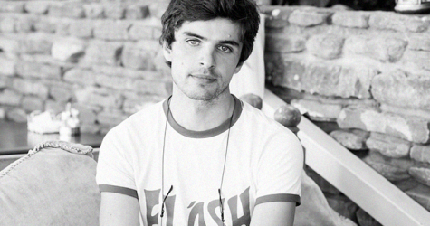 «Я за потрясения»: победитель «Кинотавра» Борис Акопов — о фильме «Бык» и времени без героев