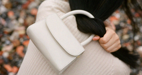 В ЦУМе появились сумки и обувь By Far