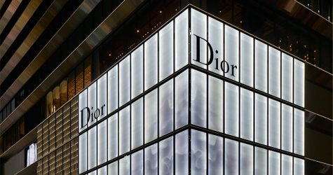Dior Homme провел показ и открыл новый бутик в Токио