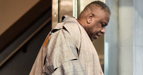 Андре Леон Телли рассказал, почему стал носить накидки